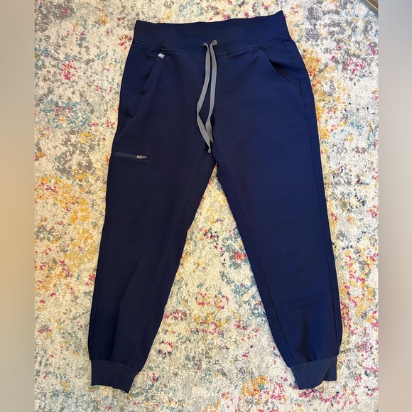 Figs navy scrub set (Rafaela top and jogger bottom) - Picture 6 of 9